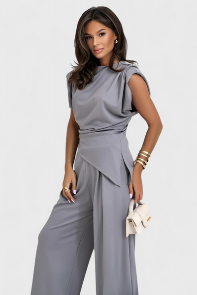 Ruffle Front Set