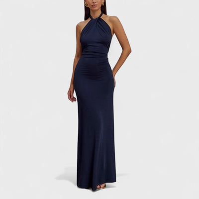 Curvy silk dress with halter neck