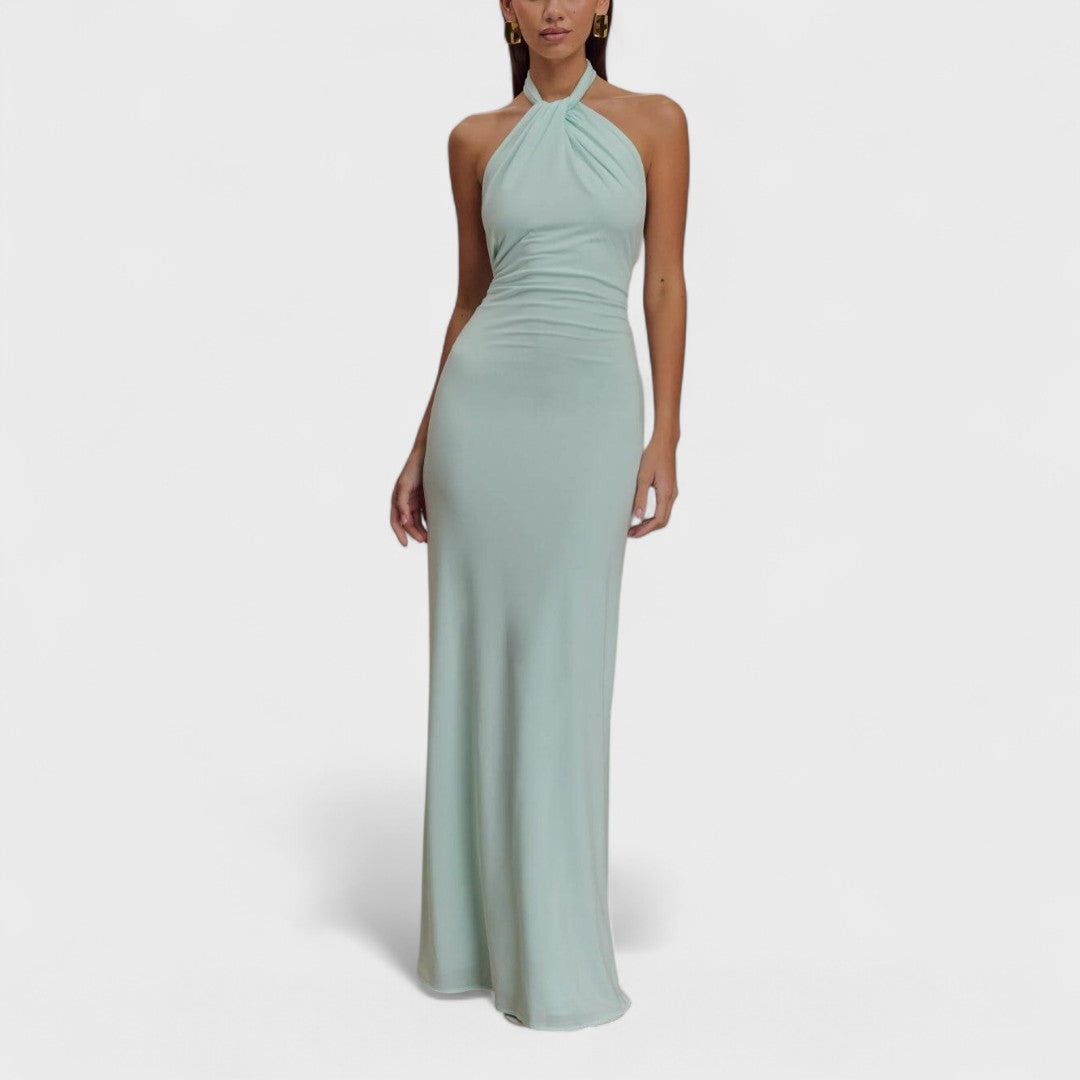 Curvy silk dress with halter neck